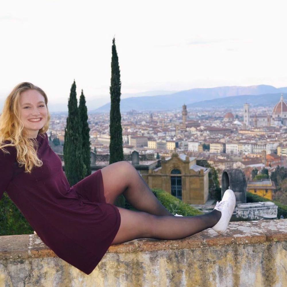 Meet your Posher, Leah